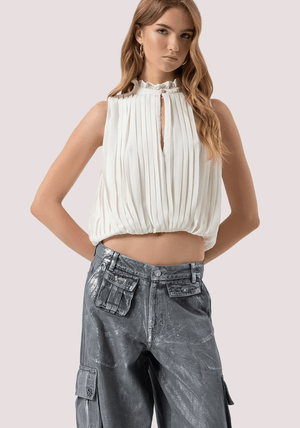 Top cropped senza maniche, e con girocollo con goccia. FR25WT2011W41201 /108 FRACOMINA