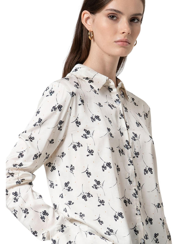 Camicia donna bianca a fiori con maniche lunghe e colletto classico