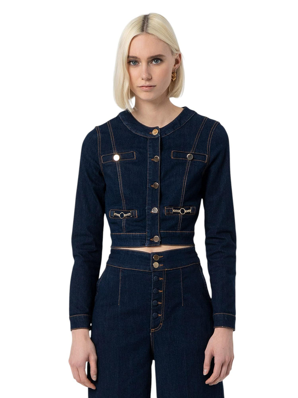 Giacca cropped in denim con dettagli gioiello