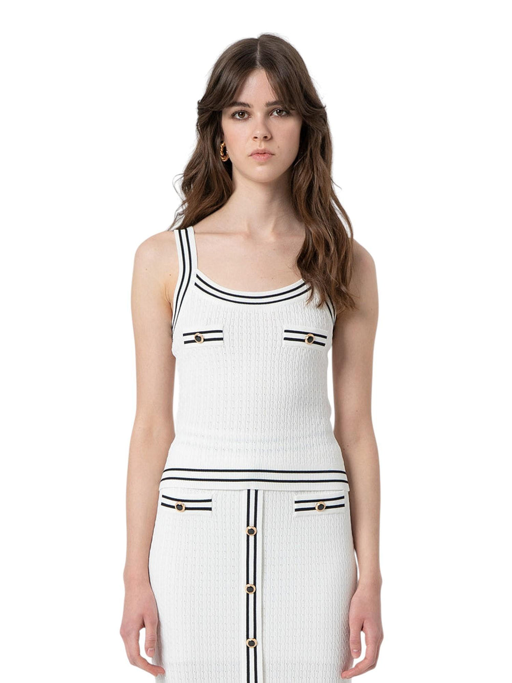 Top donna cream con profili black e bottoni decorativi
