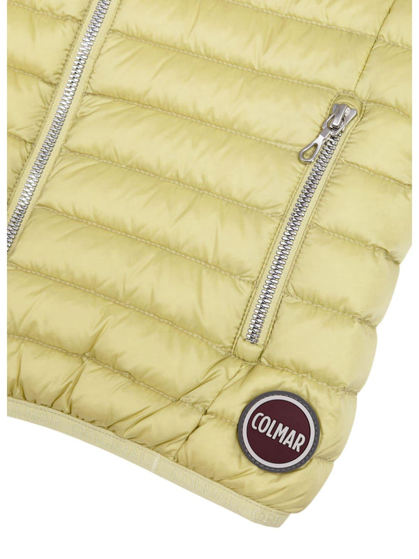 Gilet rosa chiaro con zip frontale