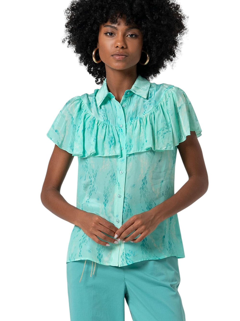 Camicia donna verde acqua con maniche corte e volant