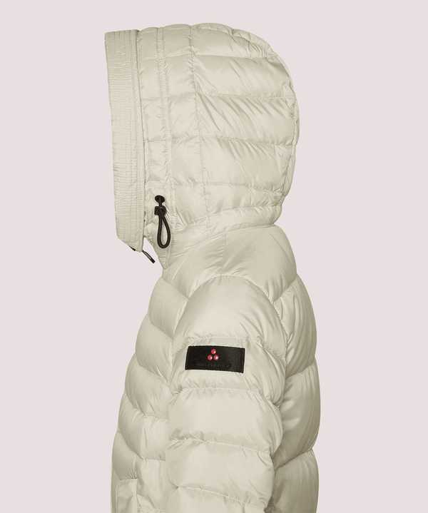 Piumino con ampio cappuccio in pelliccia PKK215501181967 /983 PEUTEREY 