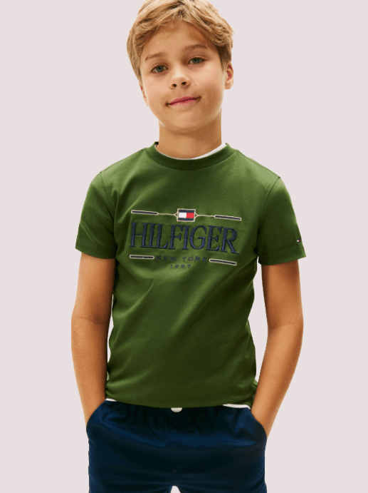 T-shirt con logo frontale Tommy Hilfiger KB0KB10360J /L01 TOMMY HILFIGER 