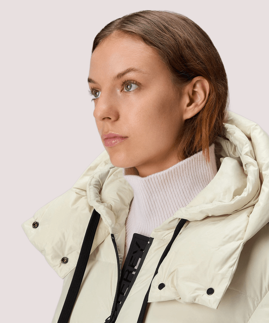 Puffer jacket in nylon lucente<BR/> PED539501181950 /983 PEUTEREY 