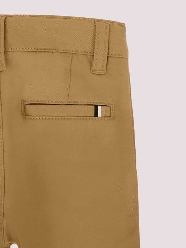 Pantaloni beige per neonato con patch logato J52705 /269 BOSS 