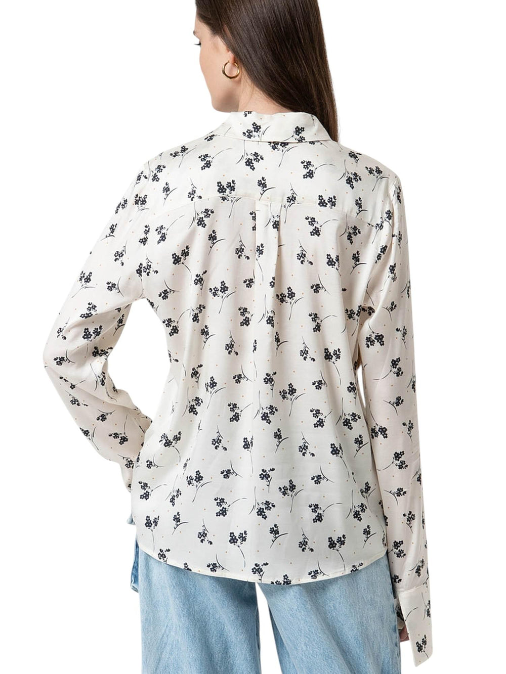 Camicia donna bianca a fiori con maniche lunghe e colletto classico
