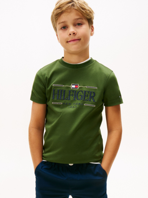 T-shirt con logo frontale Tommy Hilfiger KB0KB10360J /L01 TOMMY HILFIGER 