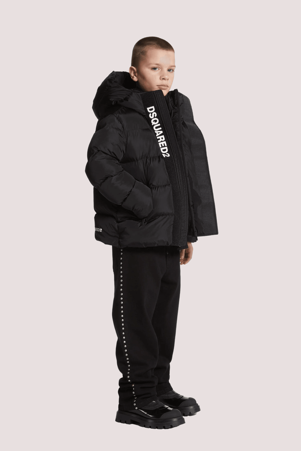 Giacca imbottita corta con cappuccio e logo DQ1090 D00BN /DQ900 DSQUARED2 JUNIOR 