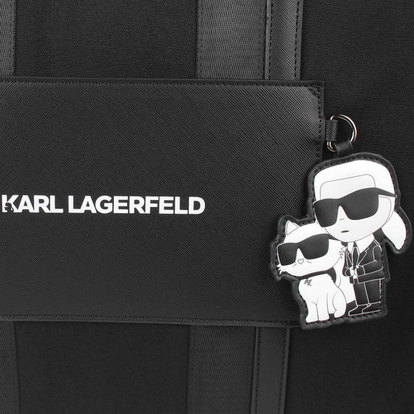 Borsa mommy bag nera con charm Karl & Choupette